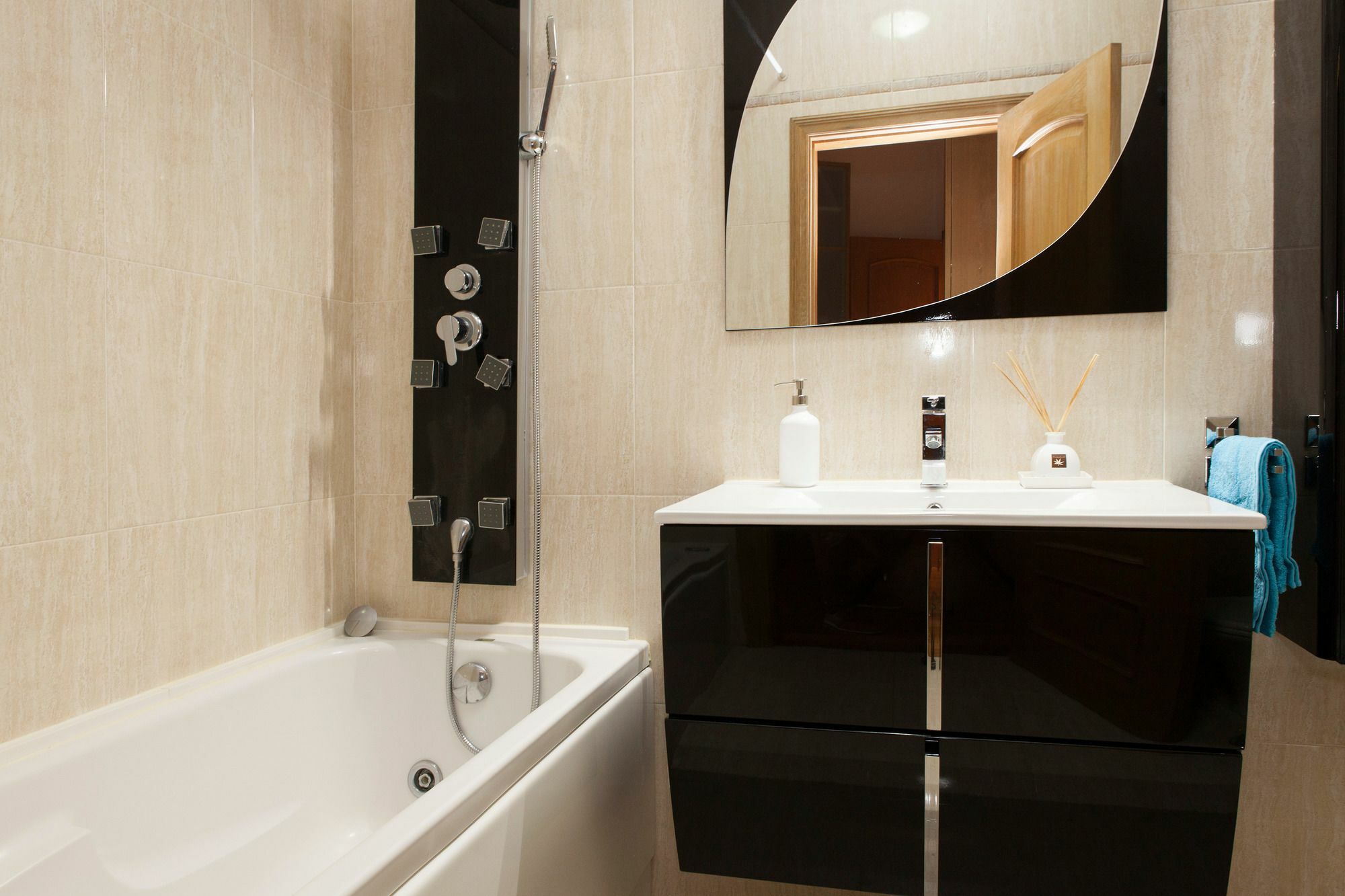 Expo Deluxe By Homing Apartment Lisbon Exterior photo